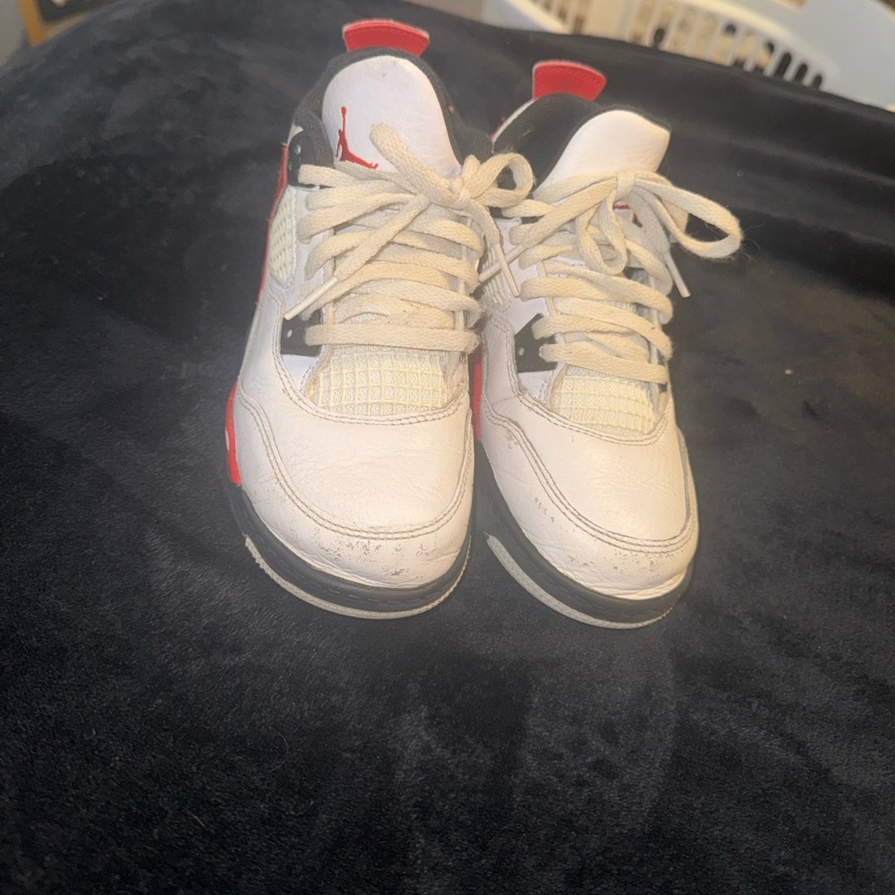 Jordan Retro 4s